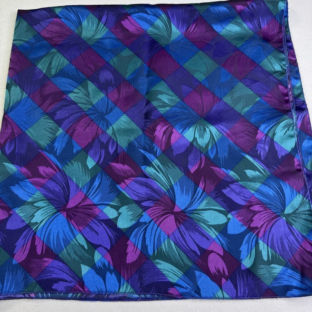 Women’s Square Scarf Multicolor Floral Plaid Pattern Flower Print